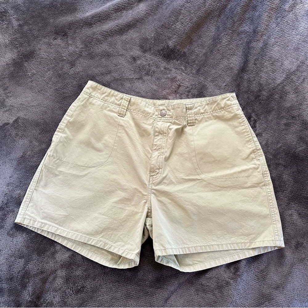 Levi’s mint green y2k 90’s shorts chinos